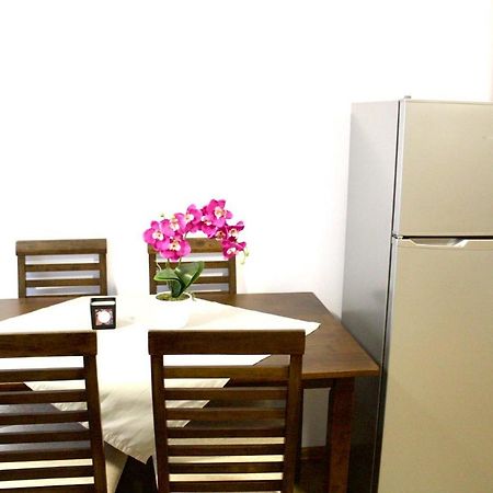 Апартаменти Apartman Sarah Орадя Екстер'єр фото